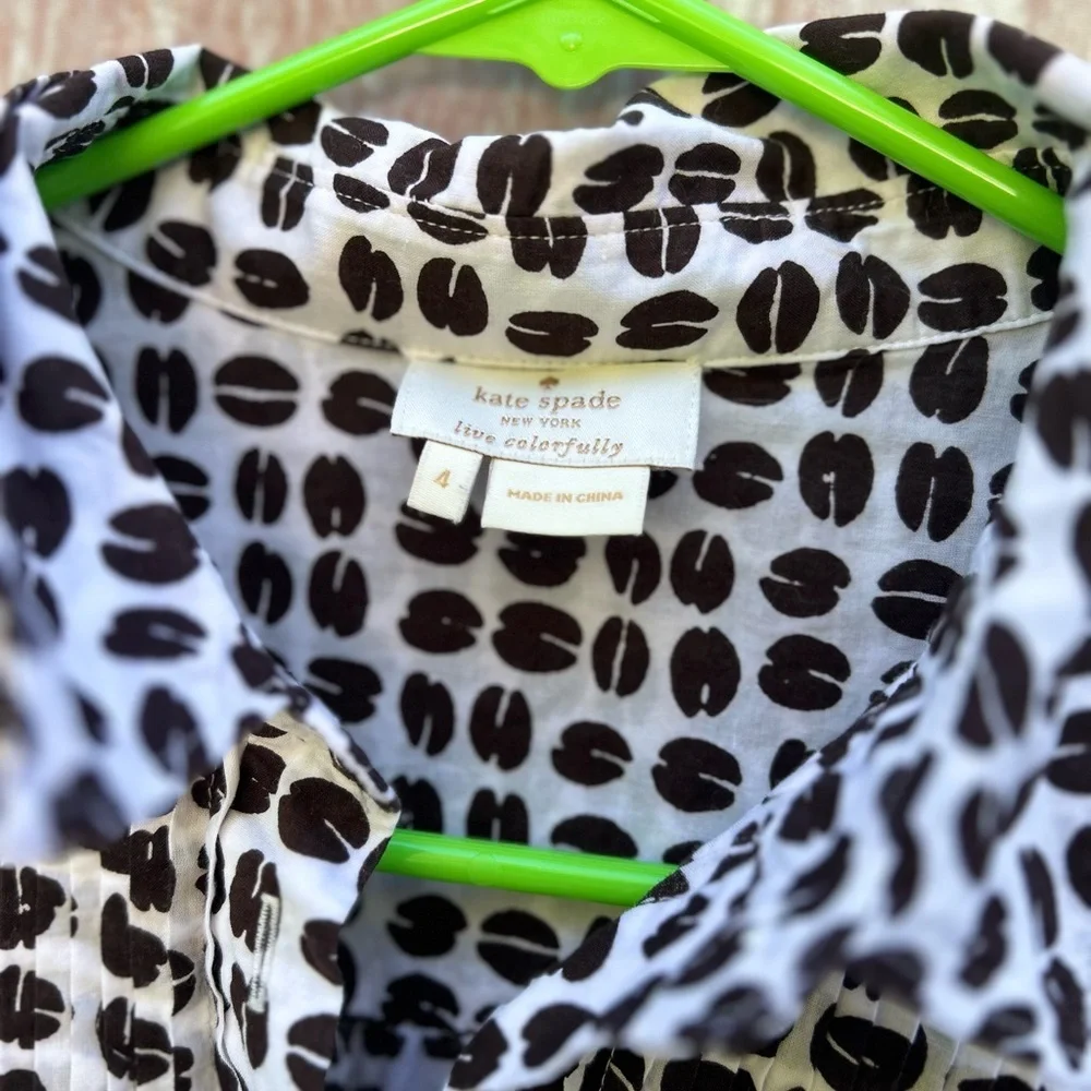 Kate Spade size 4 Coffee Bean print cotton madras Henley blouse novelty office